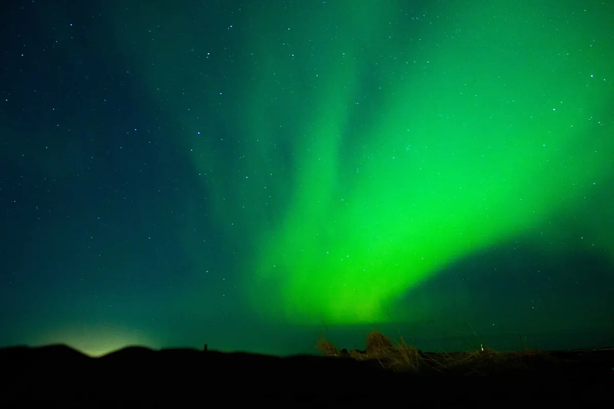 How to Photograph the Northern Lights in Tromsø on a Beginner Camera